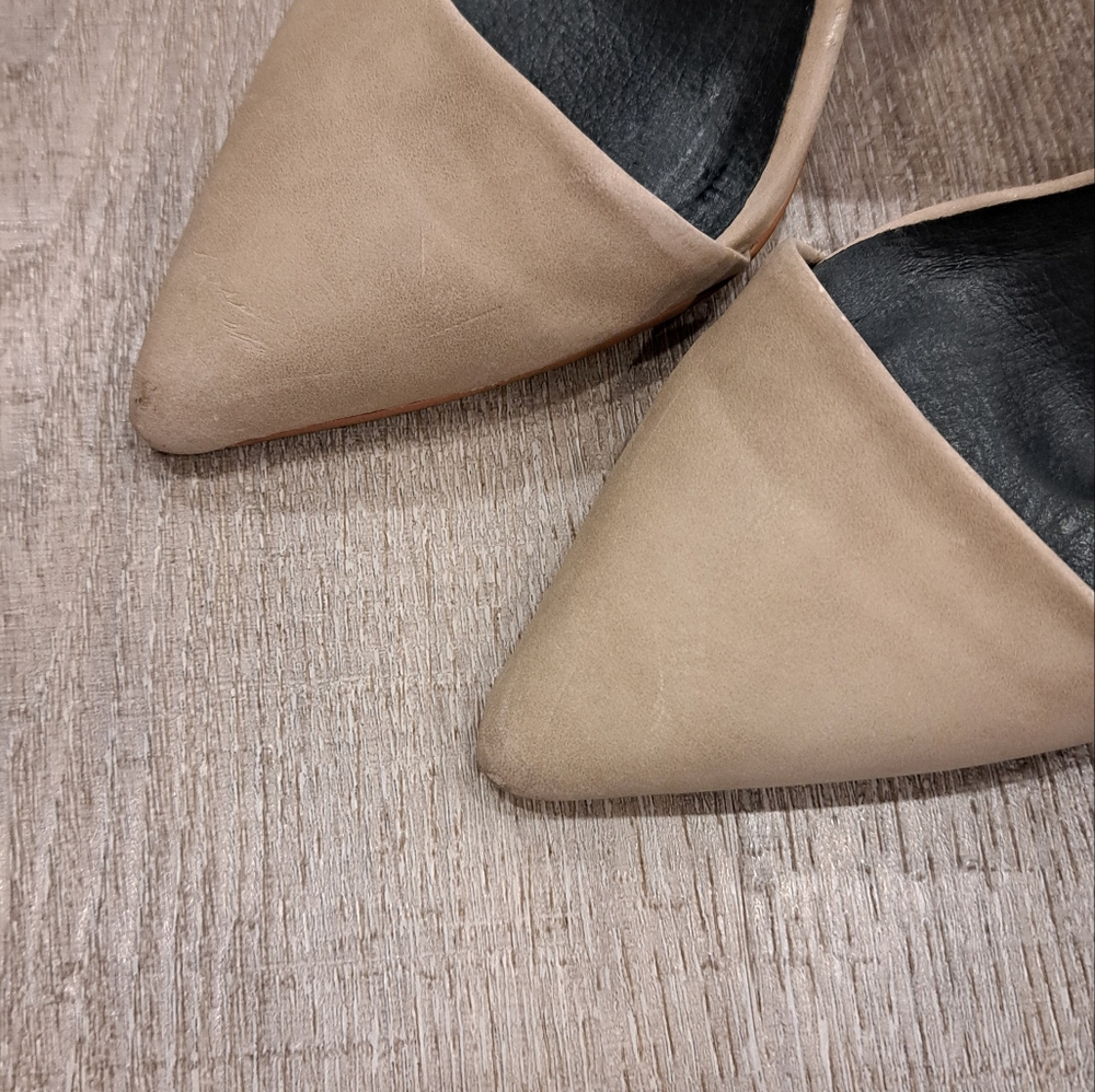 ALDO Tan Heels - Picture 4 of 8